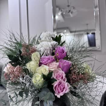 Eylül Flowers Görselle Gelen Çiçeğin Uyumsuzluğu