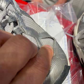 SuperStep Newbalance Ayakkabıda 15 Gün İçinde Dikiş Problemi