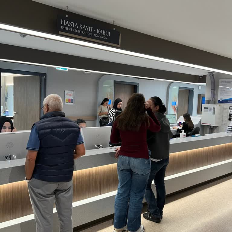 Acil Serviste Yönlendirme Ve Bekleme Sorunu