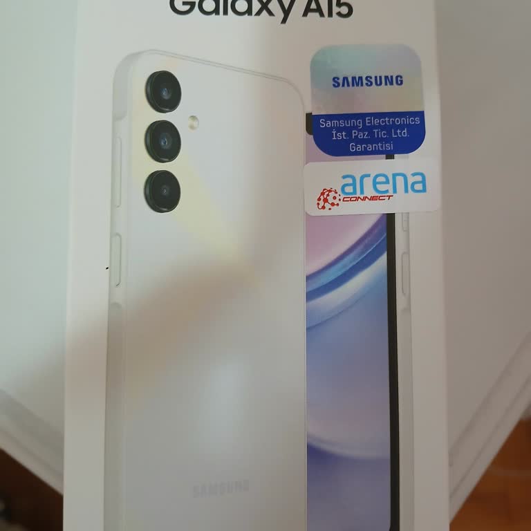 Yeni Samsung A15'in Sürekli Kapanma Sorunu