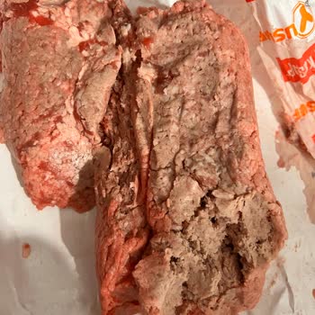 Köfteci Yusuf'tan Gelen Bozuk Kıyma Ve İlgisizlik