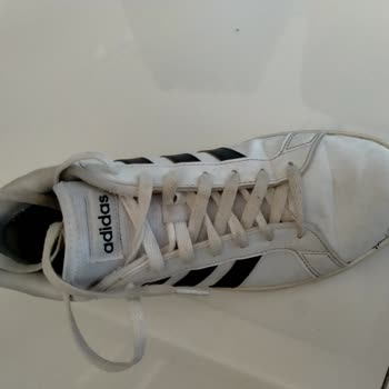 Adidas Ayakkabıda 4 Ayda Taban Açılması Ve İade Sorunu