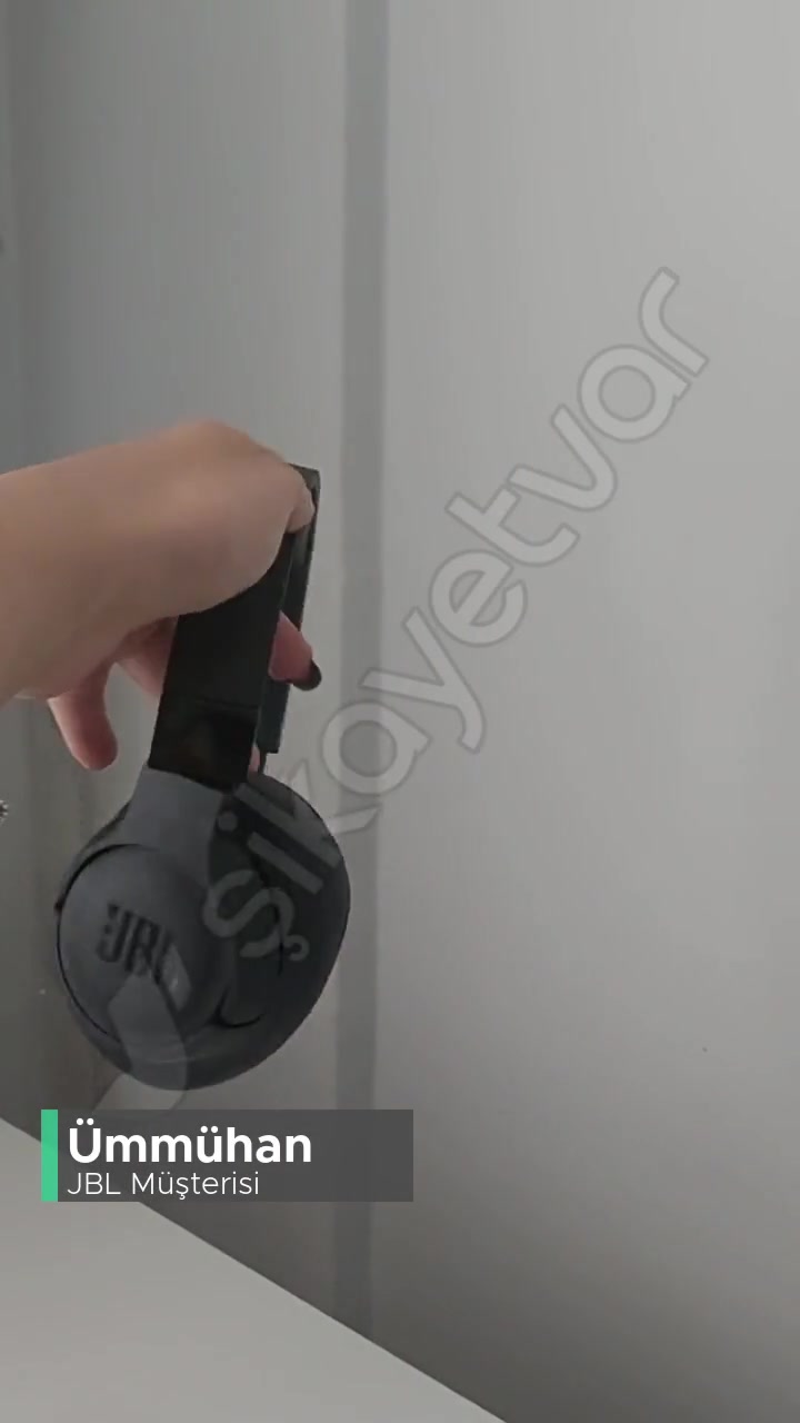 JBL 720 BT Kulaküstü Kulaklığın Sol Kulak Aparatı Sarkması! videonun kapak resmi