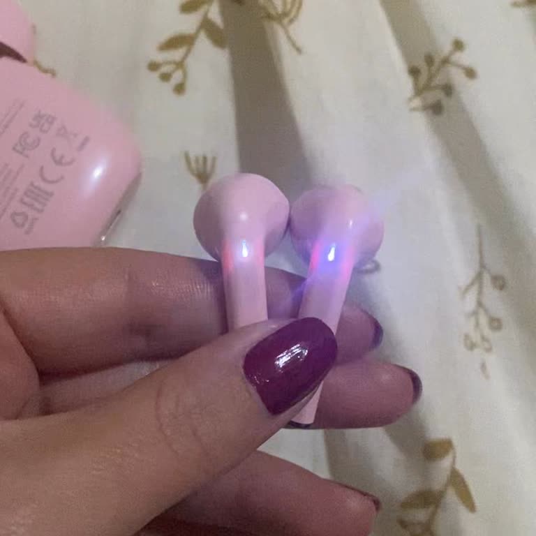 Ttec Airbag GO Earbuds Light Stays On