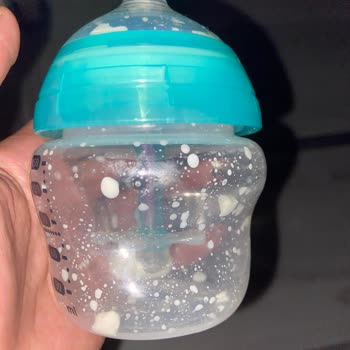 Bebelac Gold 1 Formula Doesn't Dissolve Properly – Caused Severe Vomiting and Diarrhea