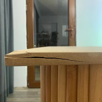 Vivense'den Alınan Defolu Masa Değişim Talebi