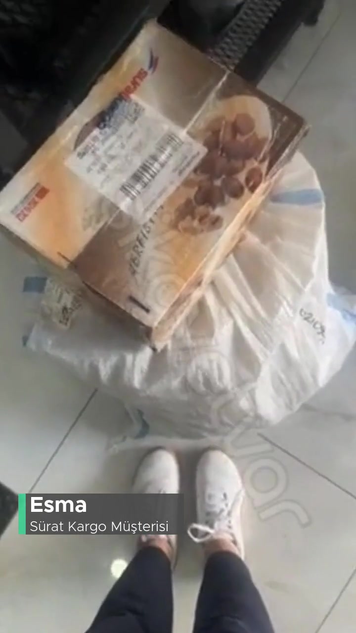 Sürat Kargo, Kargo Paketlerini Açıyor videonun kapak resmi