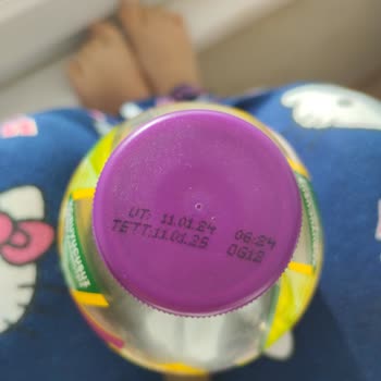 Ice Tea'de Yüzen Yabancı Maddeler