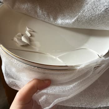 Kırık Yemek Takımı Mağduriyeti