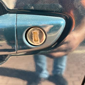 Peugeot Refuses to Replace My Defective 5008 GT Despite Multiple Issues