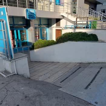 A101 Marketinde Tekrarlayan Personel Hakareti Ve Haksız Muamele