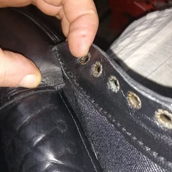 Defolu Ayakkabı Ve Yetersiz Müşteri Hizmeti