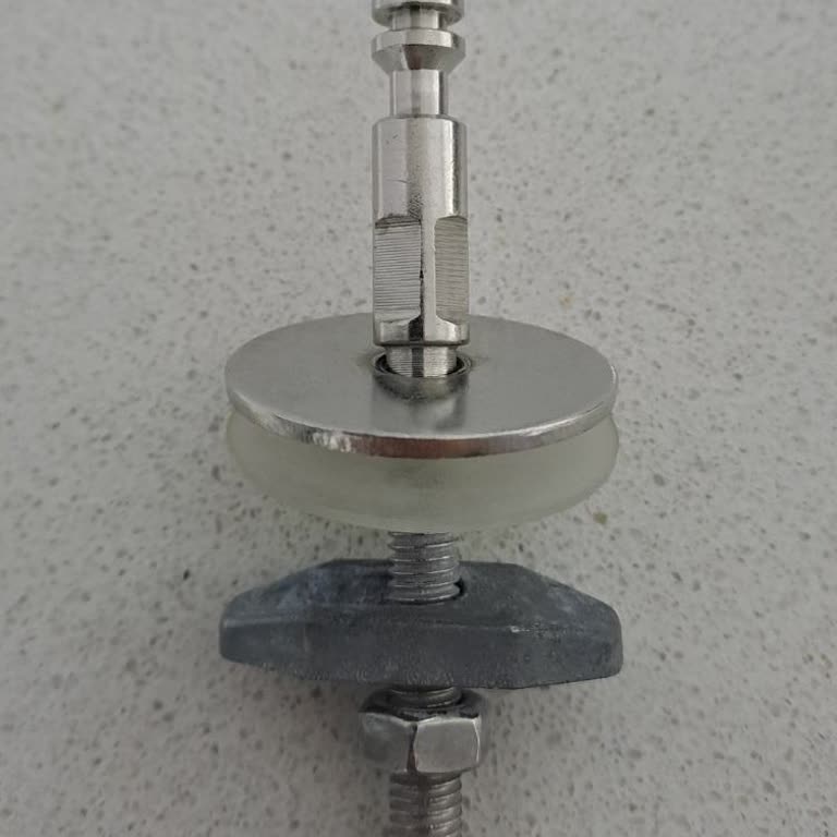 Seramiksan Klozet Kapağı Vida Sorunu Ve İletişim Eksikliği