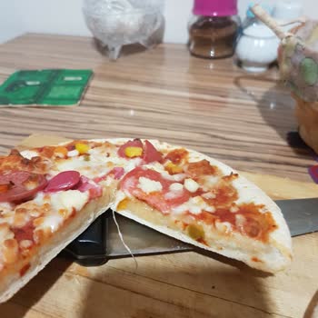 Lezzethane Pizza Hayal Kırıklığı: Yanlış Pişirme Talimatı Ve İletişimsizlik