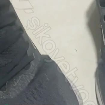 Nike Spor Ayakkabısı 4 Ayda Patladı!