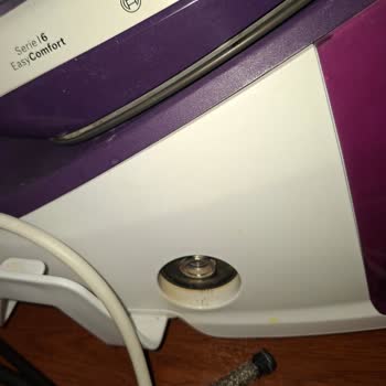 Bosch Ütümün Buhar Haznesi Kapağı Kırıldı, Yedek Parça Yok