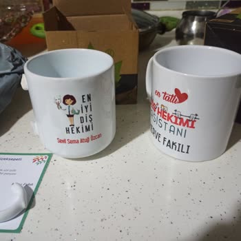 Kırık Kupa Ve İlgisiz Müşteri Hizmeti