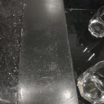 Realstone Siyah Granit Evye Renk Değişimi Sorunu