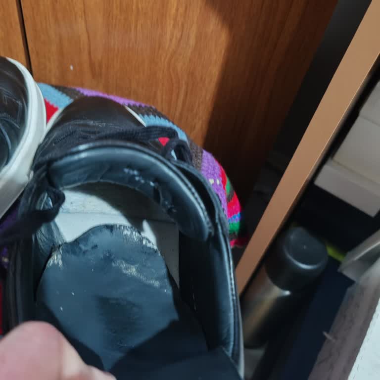 Üç Günlük Ayakkabıda Deformasyon Ve Yetersiz Müşteri Hizmeti