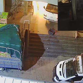 Çamdibi Pazar Yeri Gürültüsü Ve Yaya Girişi Sorunu