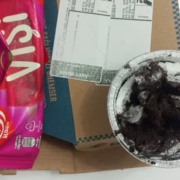 Domino's Kalite Düşüşü: Sufle Yerine Kek, Kupa Yerine Buz