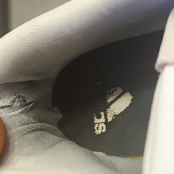 Adidas Ayakkabıda Garanti Sorunu Ve Yırtılma Problemi