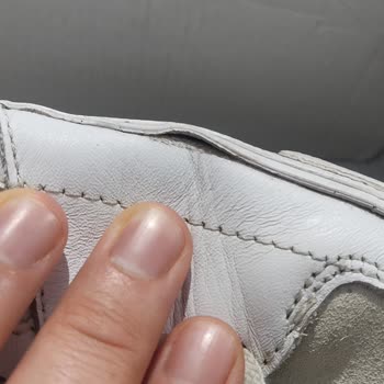 Tommy Hilfiger Ayakkabıda Beklenmedik Açılma Sorunu