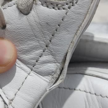 Tommy Hilfiger Ayakkabıda Beklenmedik Açılma Sorunu