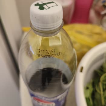 Gevşek Kapaklı Ve Tarihi Yaklaşan Pepsi Sorunu