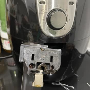 Schafer Airfryer Tepsi Sapı Kırıldı, Servis Ve Parça Bulunamıyor