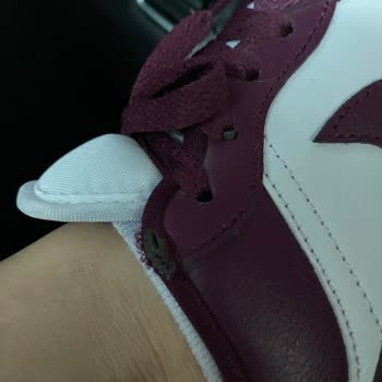 Jordan Air Ayakkabıda Beklenmedik Yırtılma Sorunu