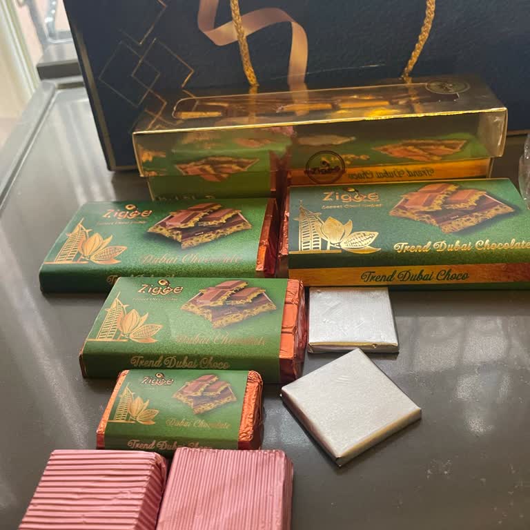 Zigge Çikolata Dubai Çikolatası İçerisinden Kıl Çıktı