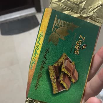 Zigge Çikolata Dubai Çikolatası İçerisinden Kıl Çıktı
