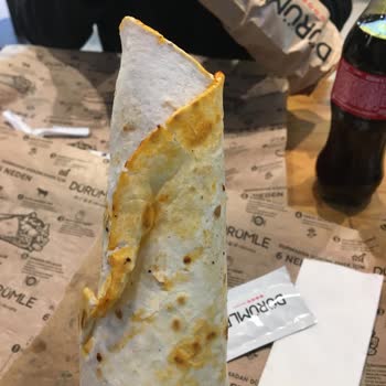 Dürümle Hayal Kırıklığı Yaratan Restoran Deneyimi