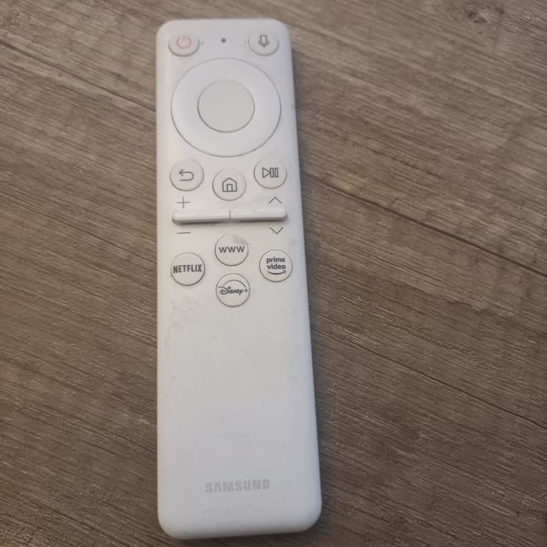 Samsung M7 Monitör Kumanda Sorunu: Yanıltıcı Destek