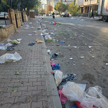 Halk Pazarı Sonrası Temizlik İhmali: Sağlığımız Tehdit Altında!