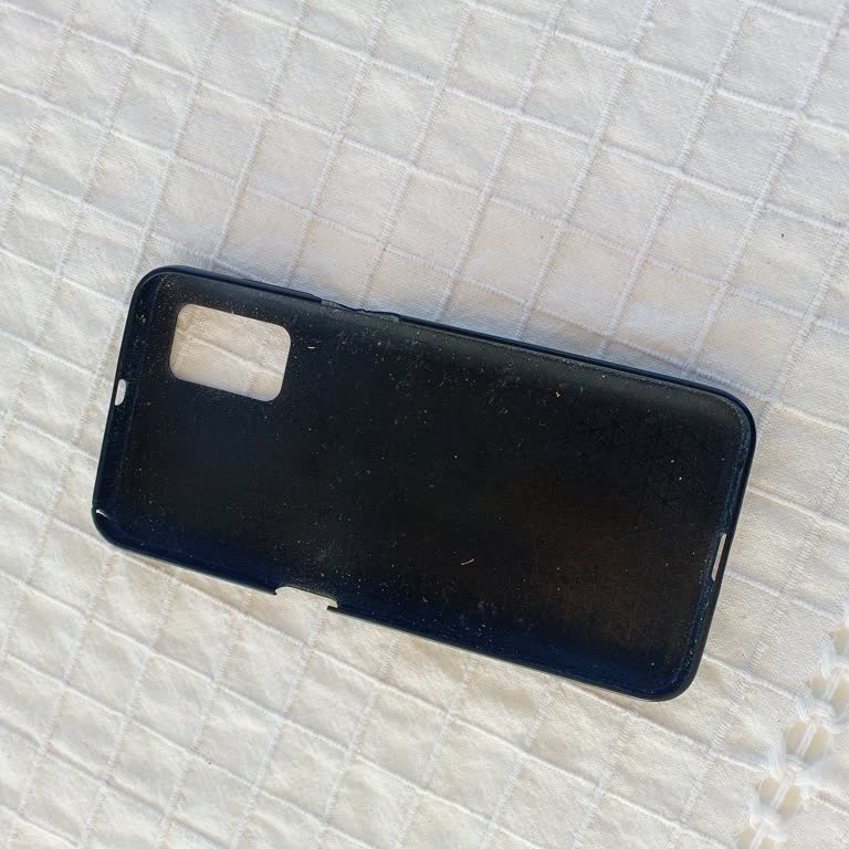 Telefon Kılıfı Sorunu: Yardım Bekliyorum