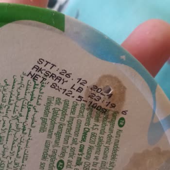 Sütaş Üçgen Peynirde Küf Şoku