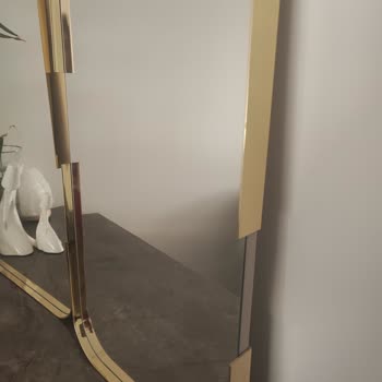 Veronica Salon Takımı: Sorunlar Yumağı