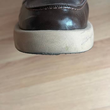 İki Saatte Eskiyen Ayakkabı Şoku