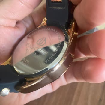 Saatteki Renk Atmaları Ve Garanti Sorunu