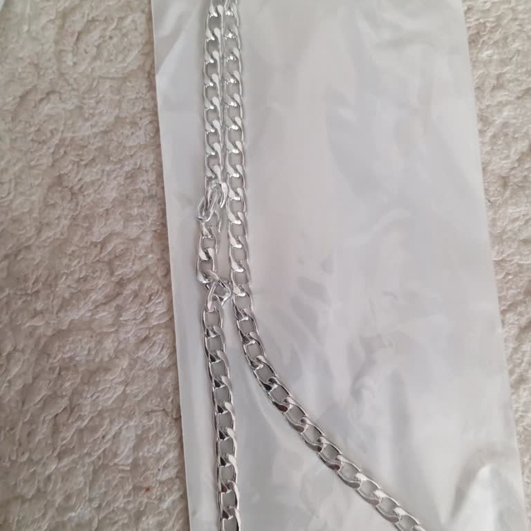 Xladyaccessories.com Görselle Gelen Ürünün Alakasızlığı