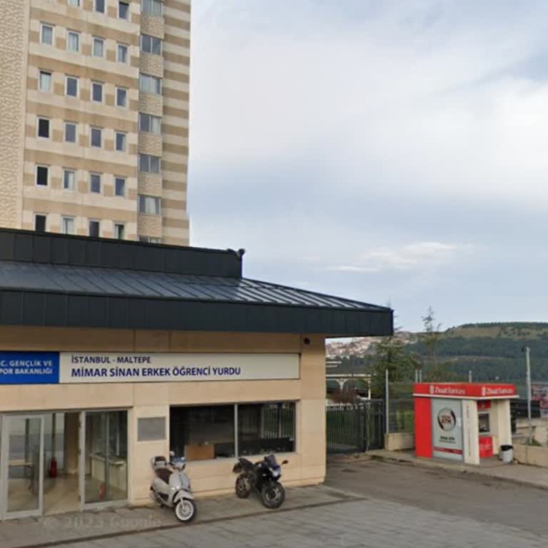 ATM'de Yutulan Para Ve Yetersiz Müşteri Hizmetleri