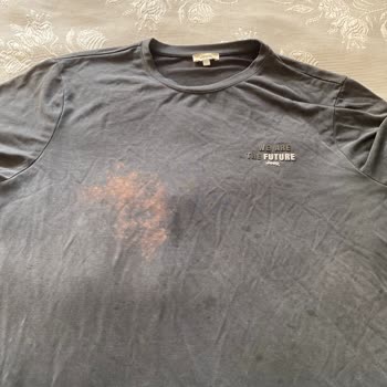 Cif Ultra испортил мою футболку Jeep