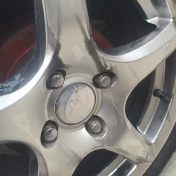 Cif Wheel Cleaner повредил краску и увеличил затраты