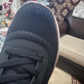 Skechers Ayakkabıda İki Hafta İçinde Oluşan Sorun