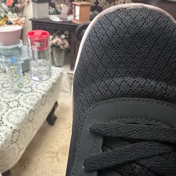 Skechers Ayakkabıda İki Hafta İçinde Oluşan Sorun