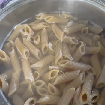 Tam Buğday Makarna İçinde Kurt Şoku!