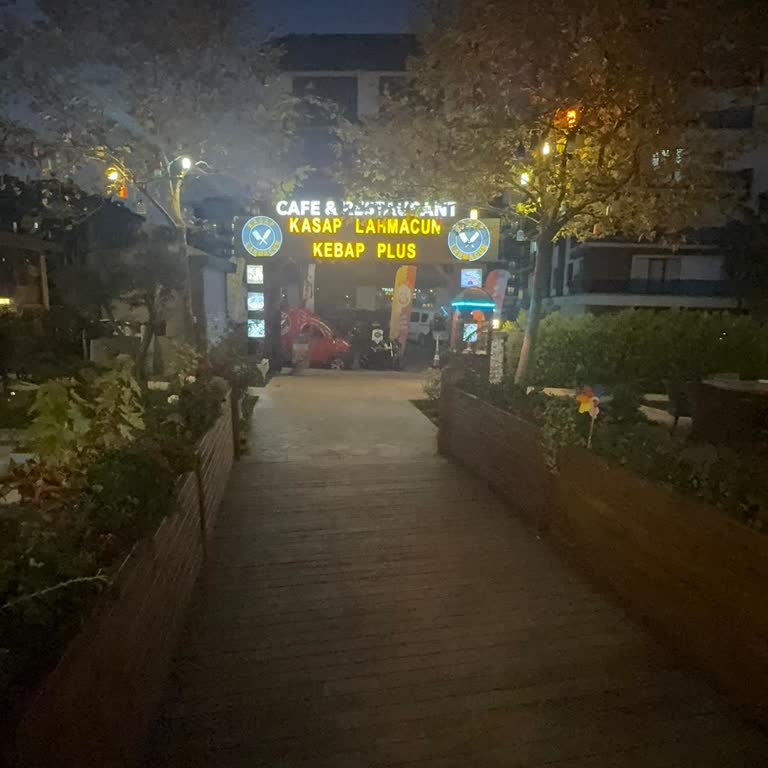 Yavaş Servis Ve Kötü Müşteri İletişimi