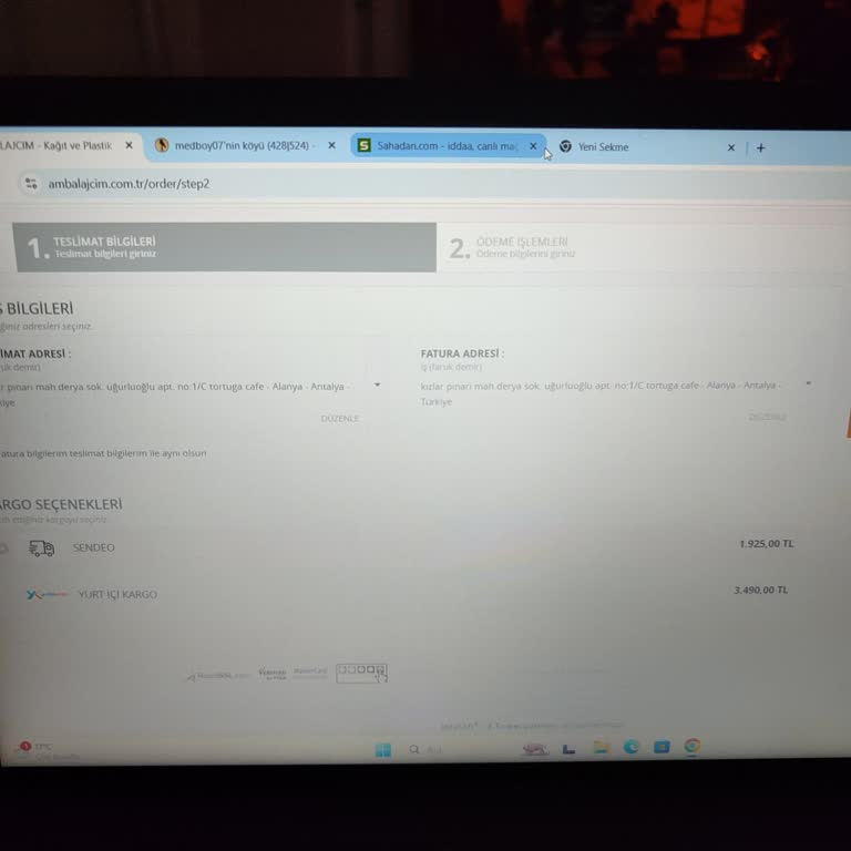 Yüksek Kargo Ücretleri Ve İletişim Sorunları